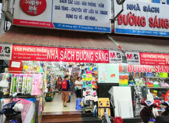 Nhà sách Đường Sáng Biên Hòa